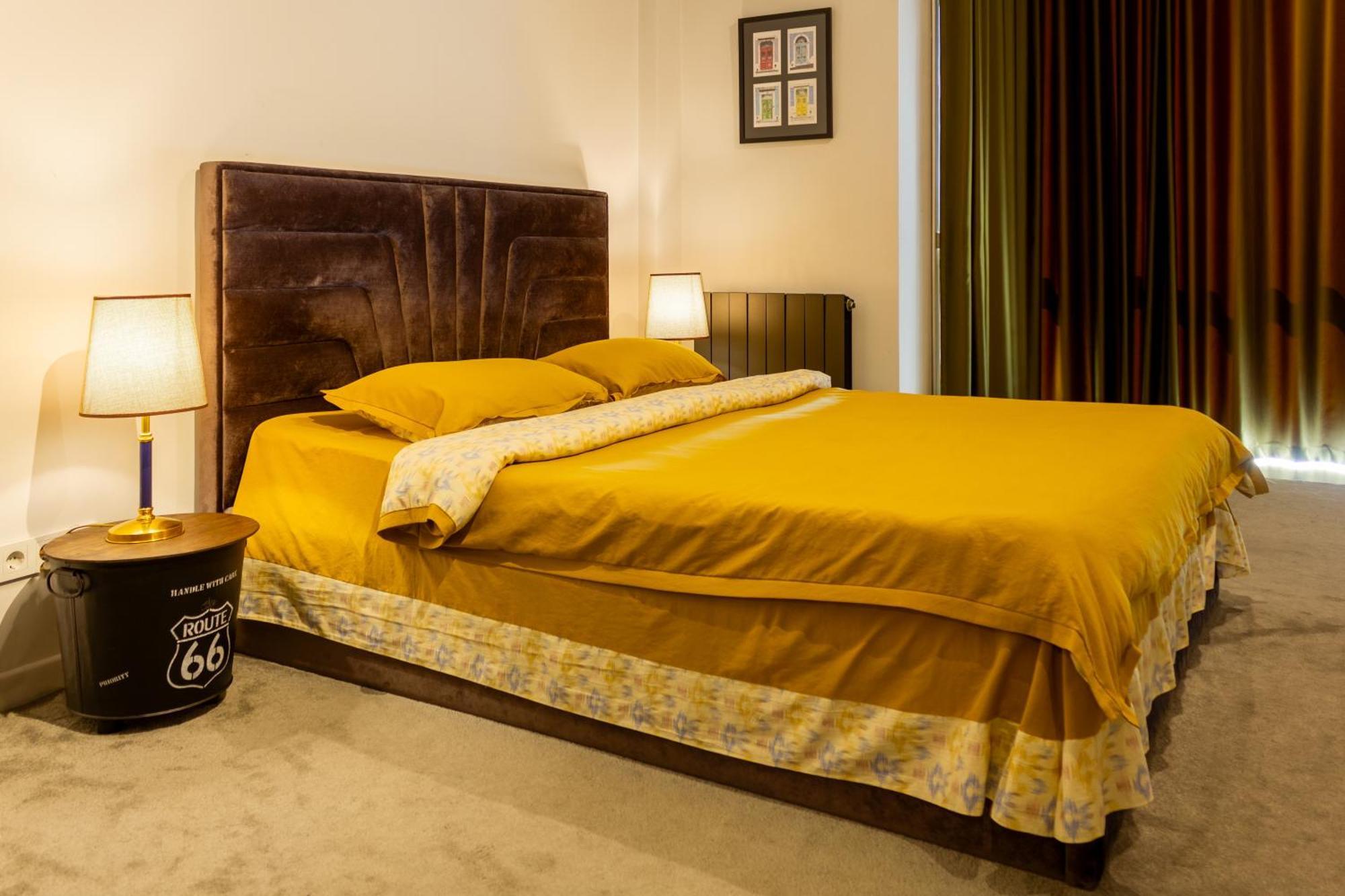 9Th And 6Th Floor Stylish Apartments With Mountainvista Бишкек Экстерьер фото