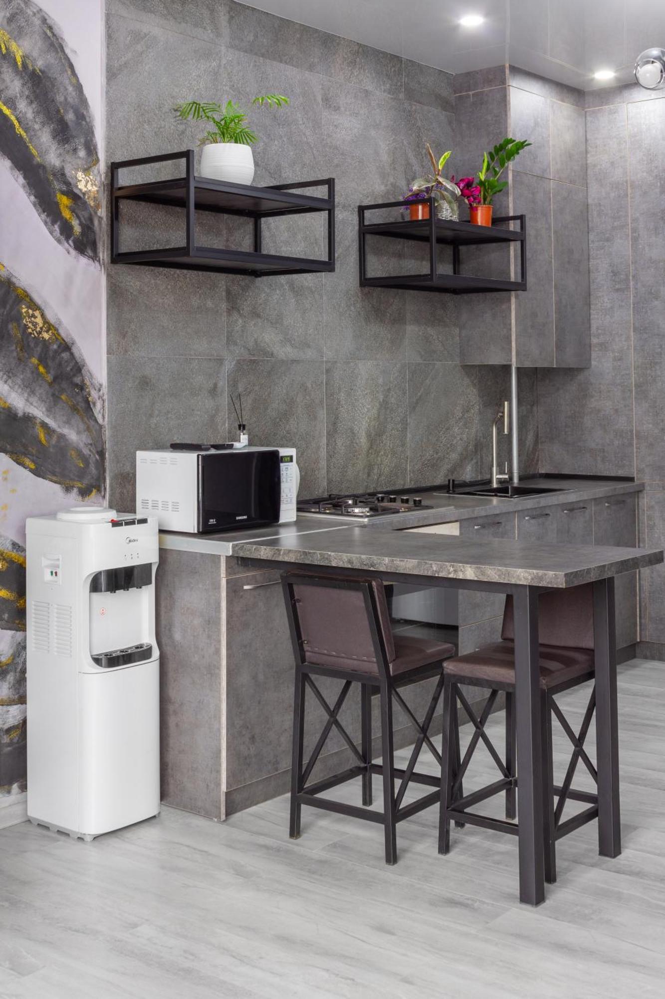 9Th And 6Th Floor Stylish Apartments With Mountainvista Бишкек Экстерьер фото