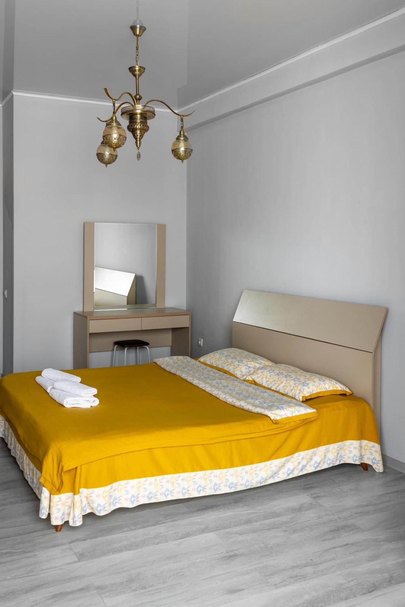 9Th And 6Th Floor Stylish Apartments With Mountainvista Бишкек Экстерьер фото